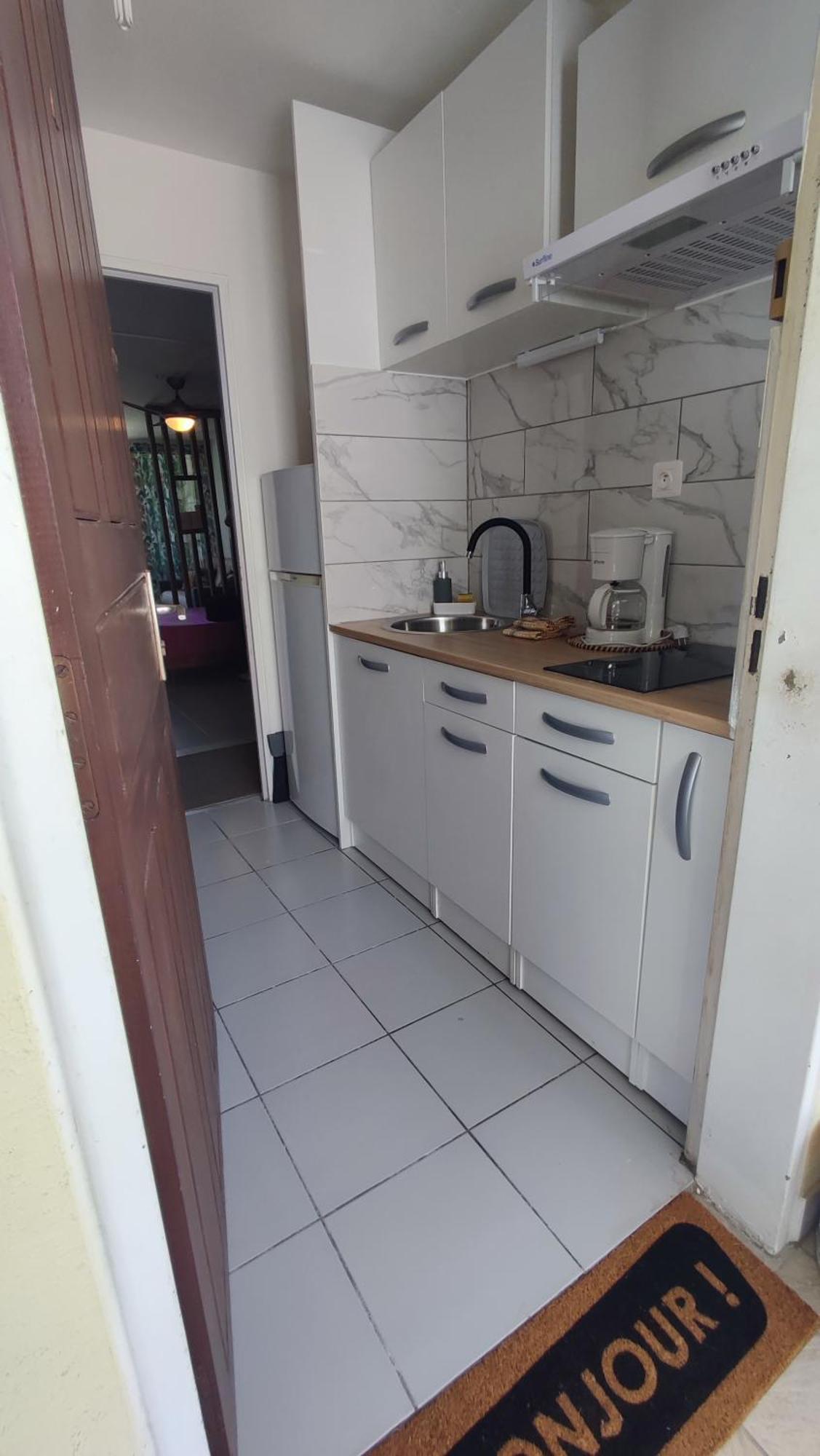Les Franciseas Apartment Saint-Gilles-les Bains Bagian luar foto
