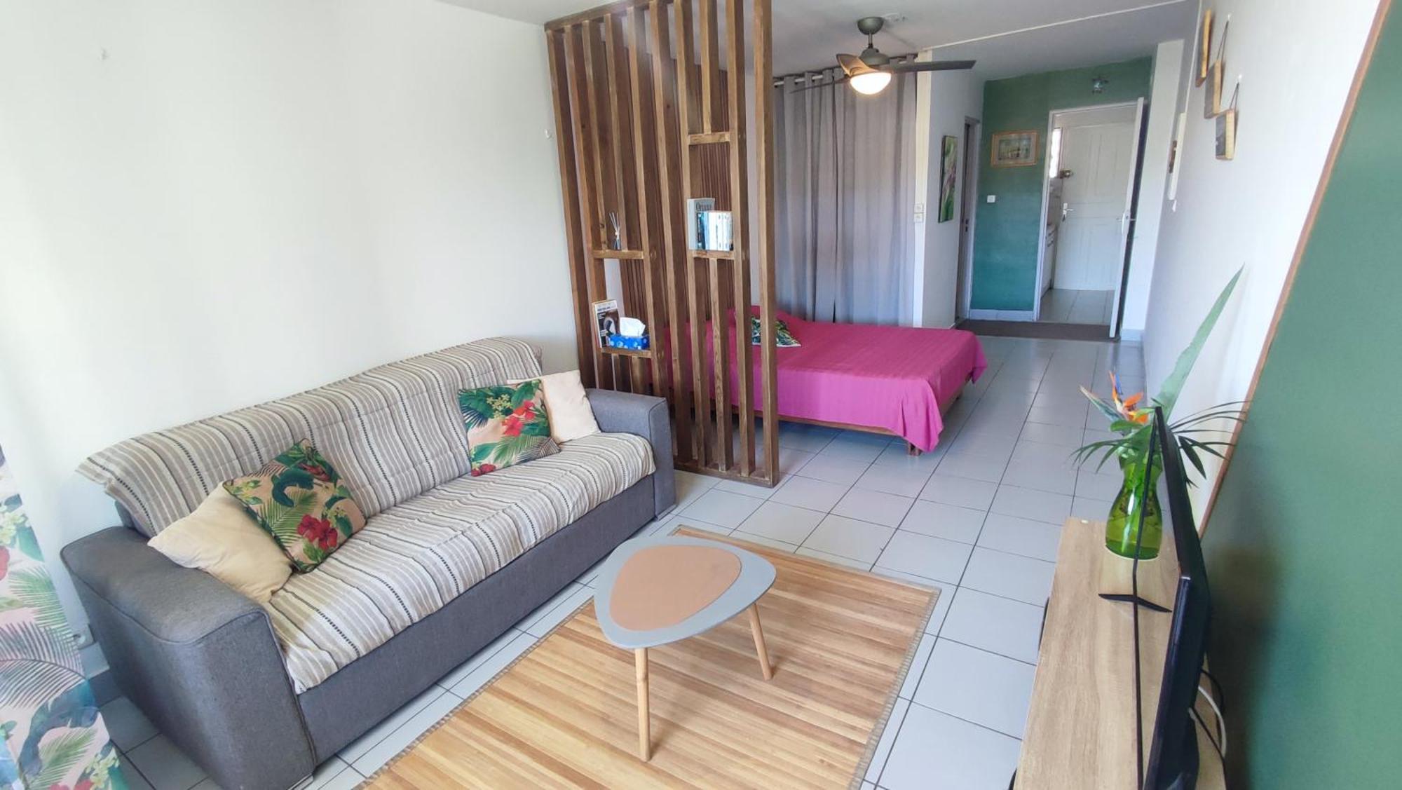 Les Franciseas Apartment Saint-Gilles-les Bains Bagian luar foto